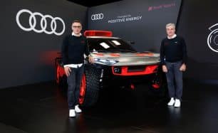 Carlos Sainz y Lucas Cruz a por su tercer Rally Dakar con un Audi RS Q e-tron muy mejorado
