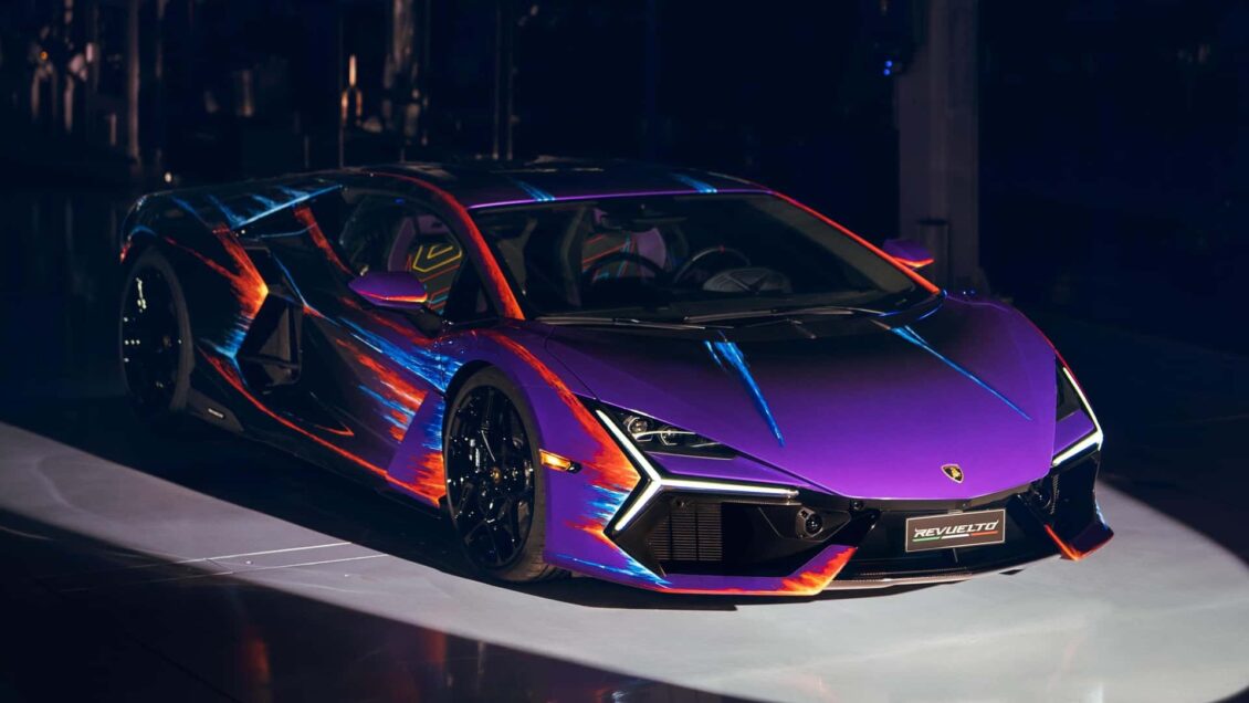 Lamborghini Revuelto Ópera Única: más de un millón de euros y 435 horas de pintura