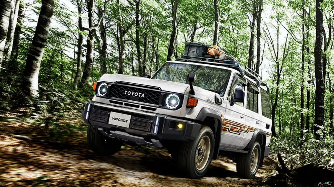 El Toyota Land Cruiser 70 2024, aún más indestructible y capaz con accesorios