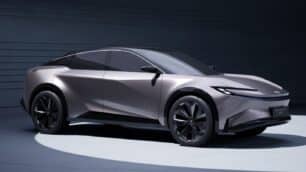 Este modelo llegará en 2025 y está desarrollado por BYD y Toyota para China y Europa