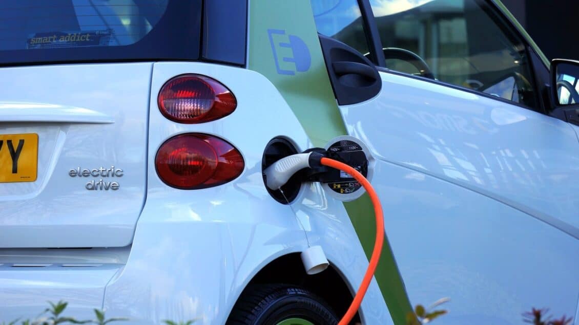 Normativas y homologación para coches eléctricos en España