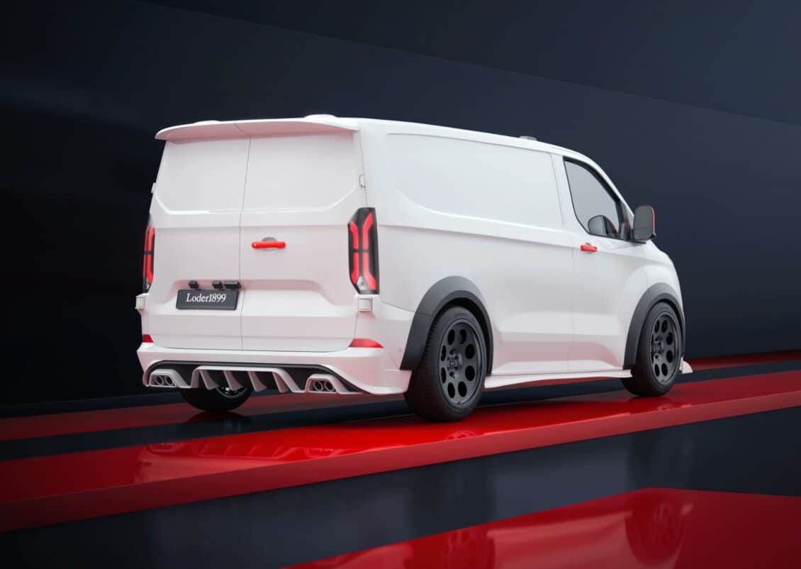 Esta Ford Transit Custom Street llegará a mediados de este año y tiene un aspecto brutal