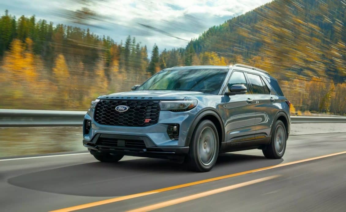 Ford Explorer 2024: el SUV se pone al día y esperamos que llegue por aquí