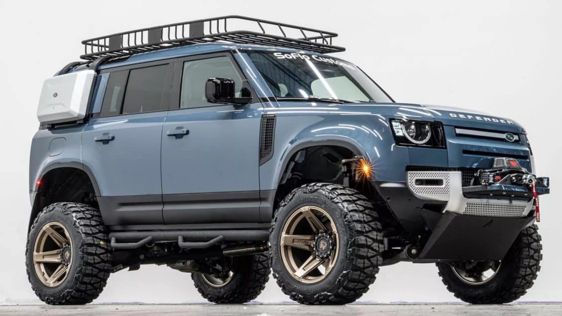 A este Land Rover Defender 110 de Apocalypse pocas cosas se le resisten…