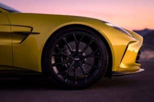 Aston Martin echa el freno y producirá coches de combustión más allá de 2030