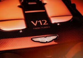Aston Martin anuncia su nuevo motor V12 Twin Turbo y un nuevo Vanquish