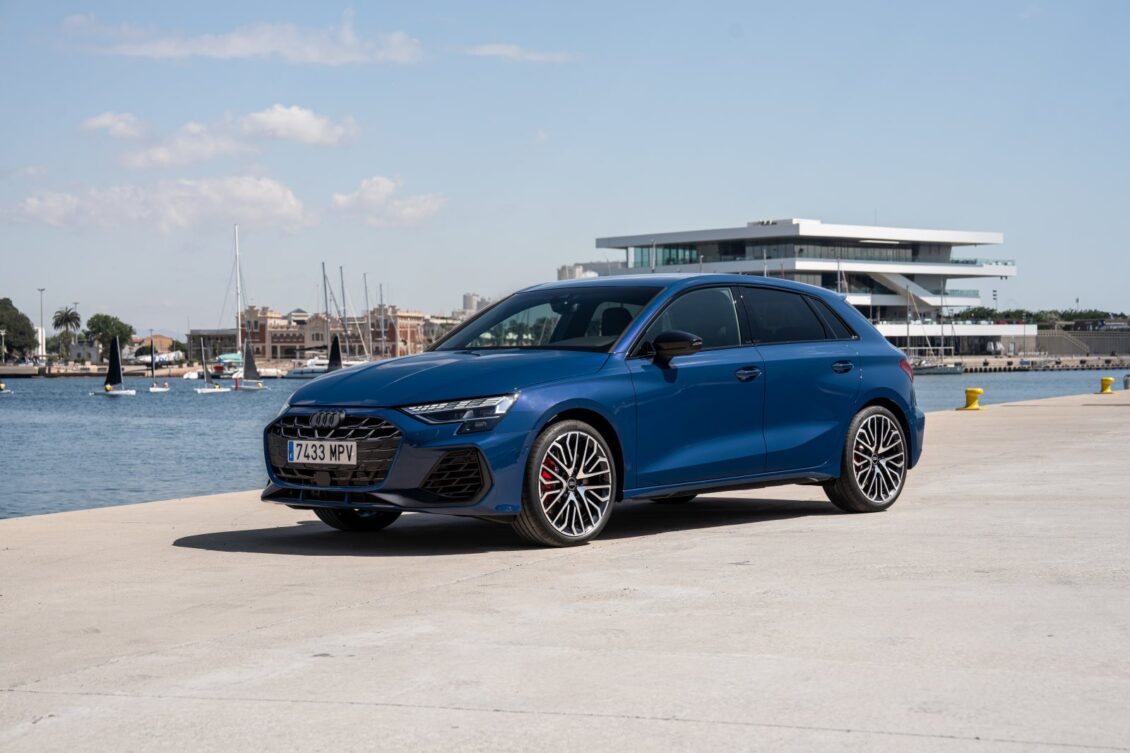 Primera prueba Audi S3 2024: 333 CV y un toque más pícaro heredado del RS 3