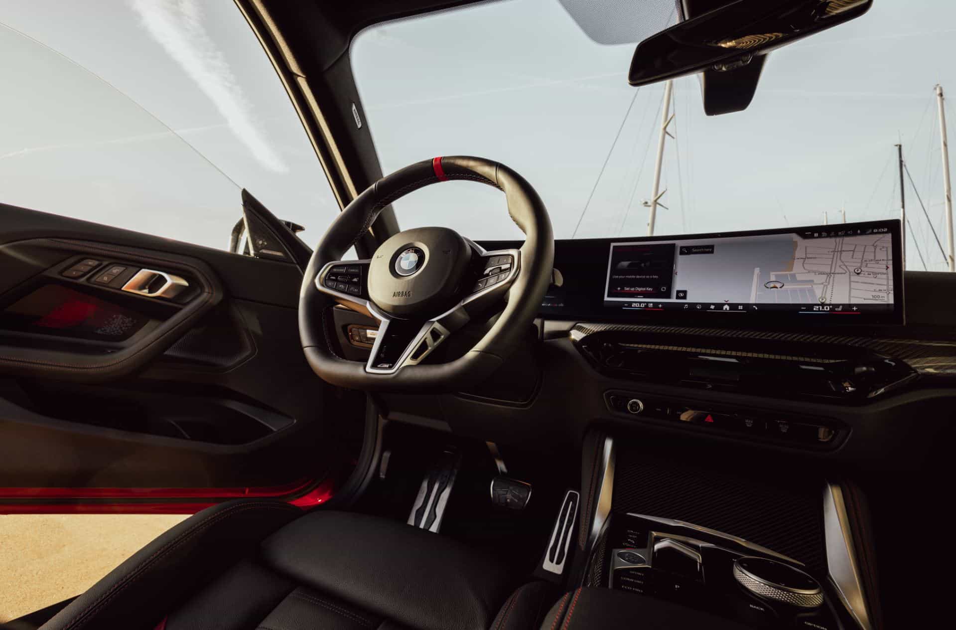 BMW Serie 2 interior restyling