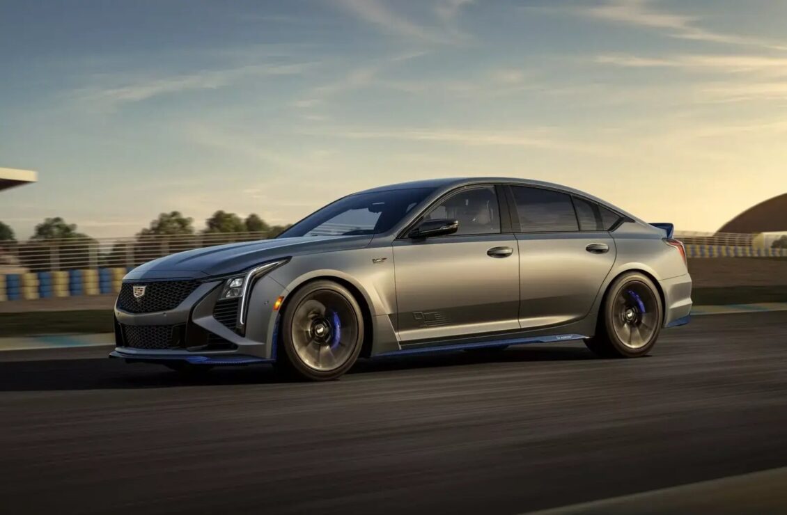 Unos Cadillac CT4-V y CT5-V Blackwing aún más salvajes honran a Le Mans