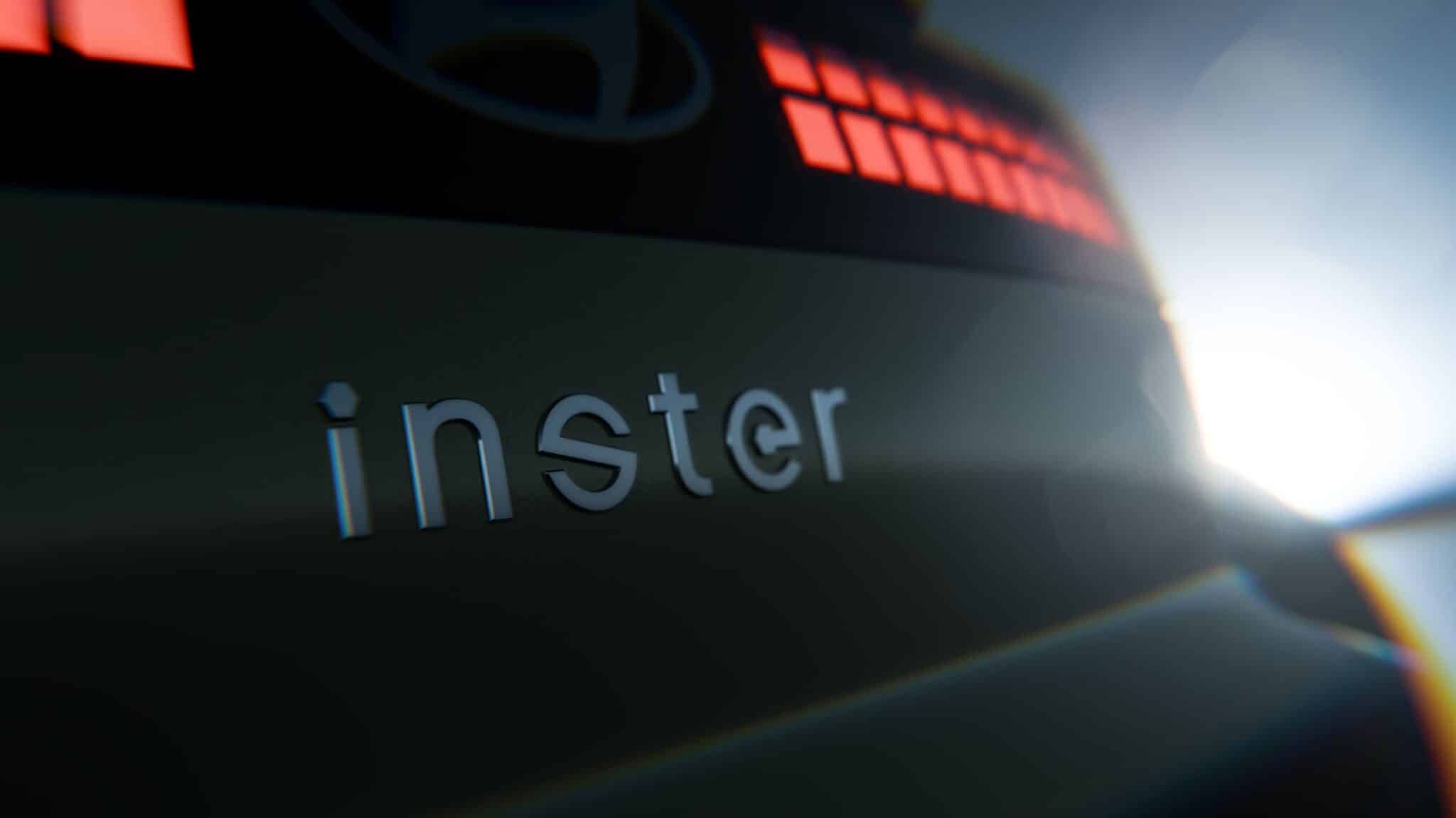Hyundai INSTER trasera