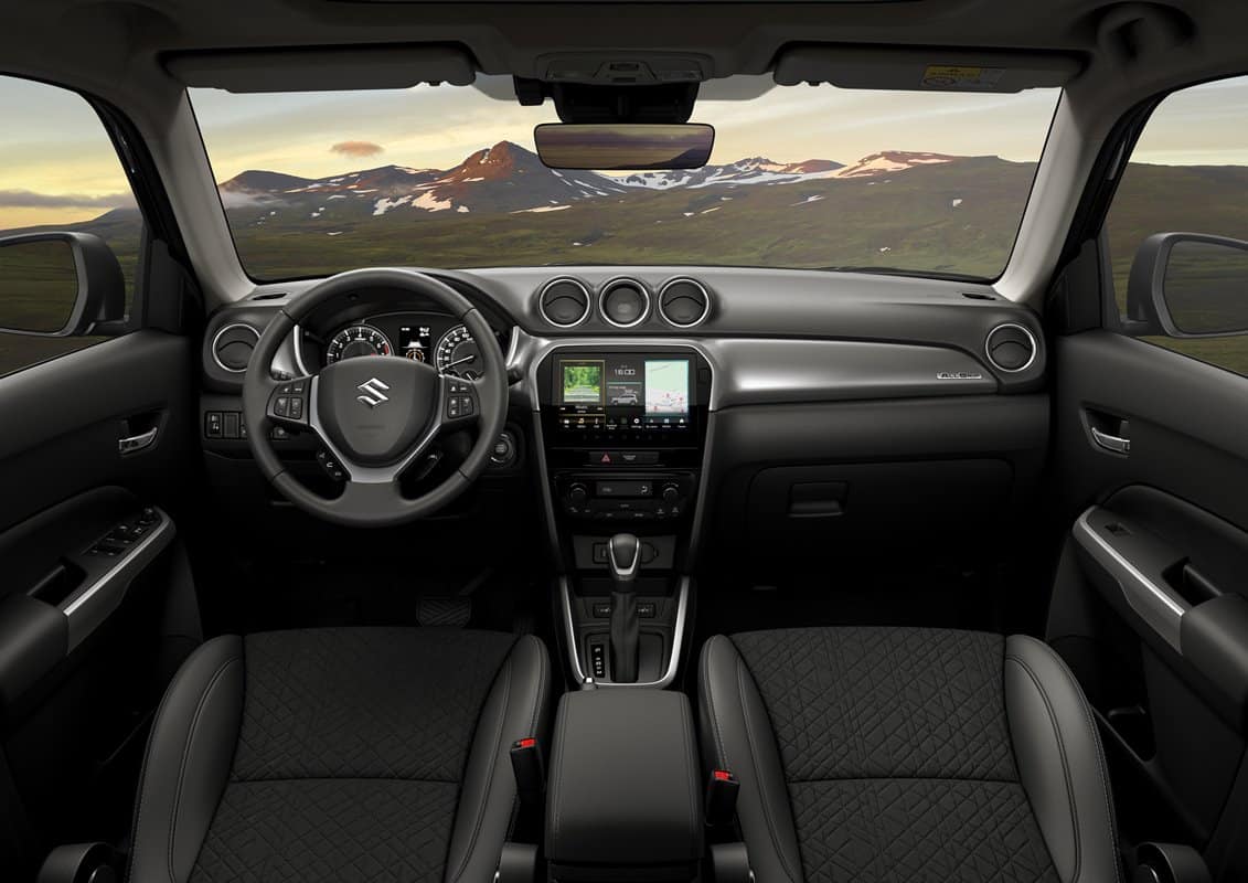 Suzuki Vitara interior