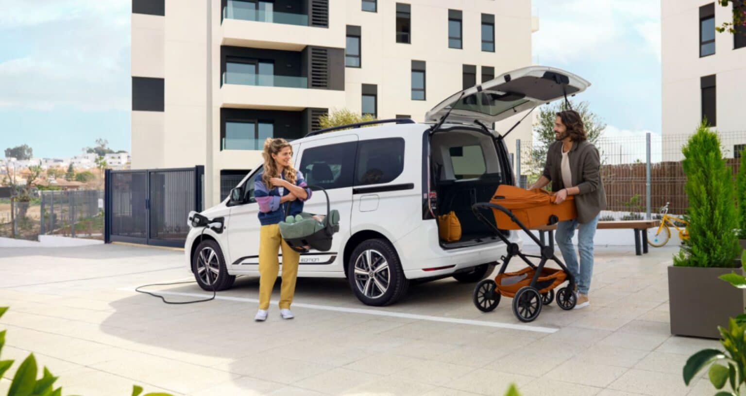 Volkswagen caddy my 2025 mejoras y una nueva versi n phev