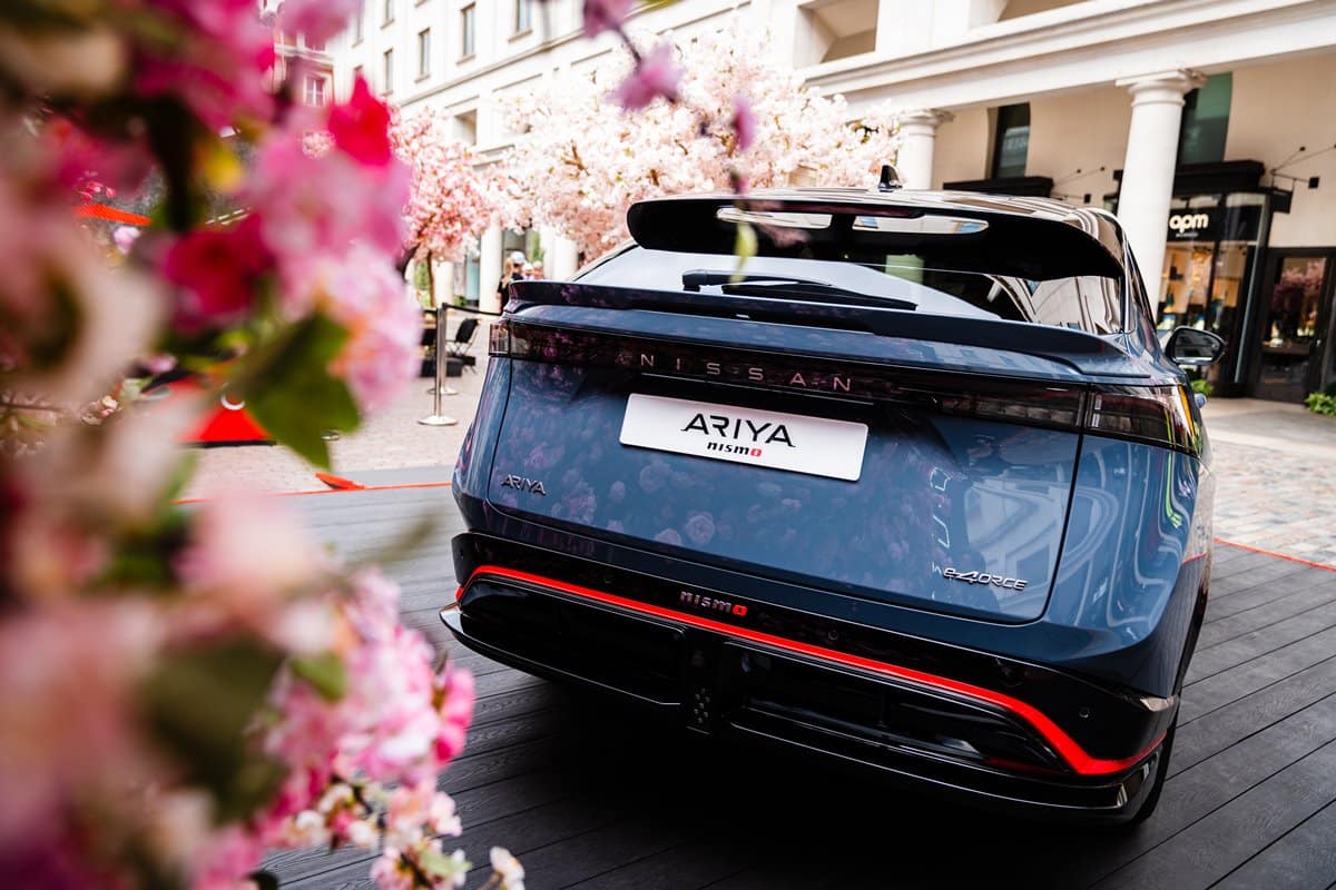 Nissan Ariya NISMO trasera