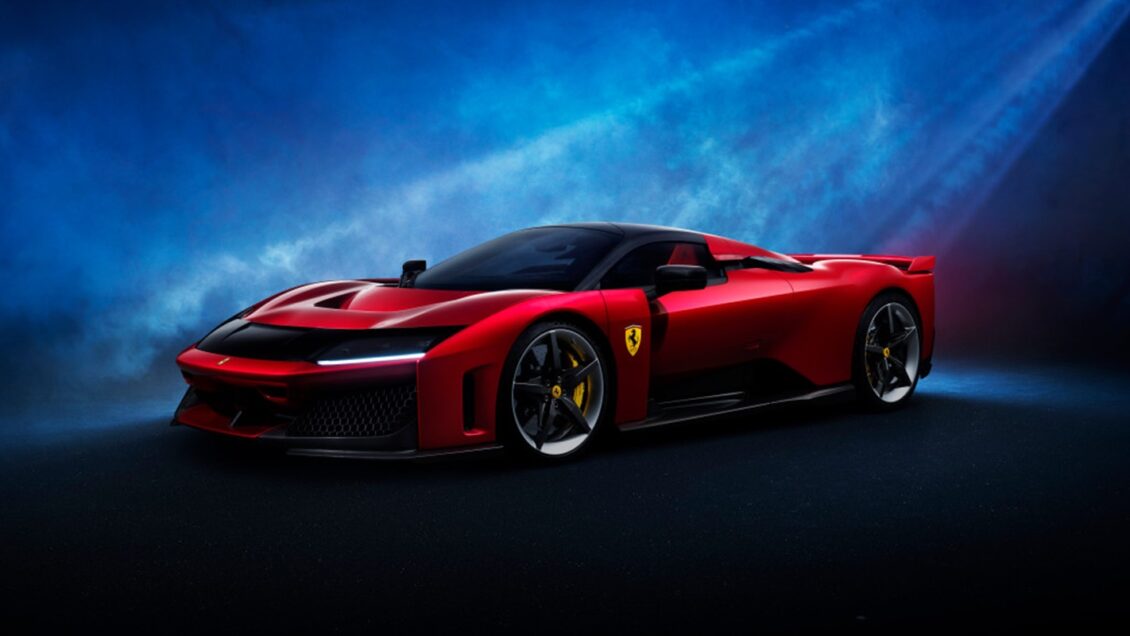 ¡Oficial!, así es el nuevo Ferrari F80 y estos son todos los detalles de la máquina con un asiento de acompañante «casi invisible»