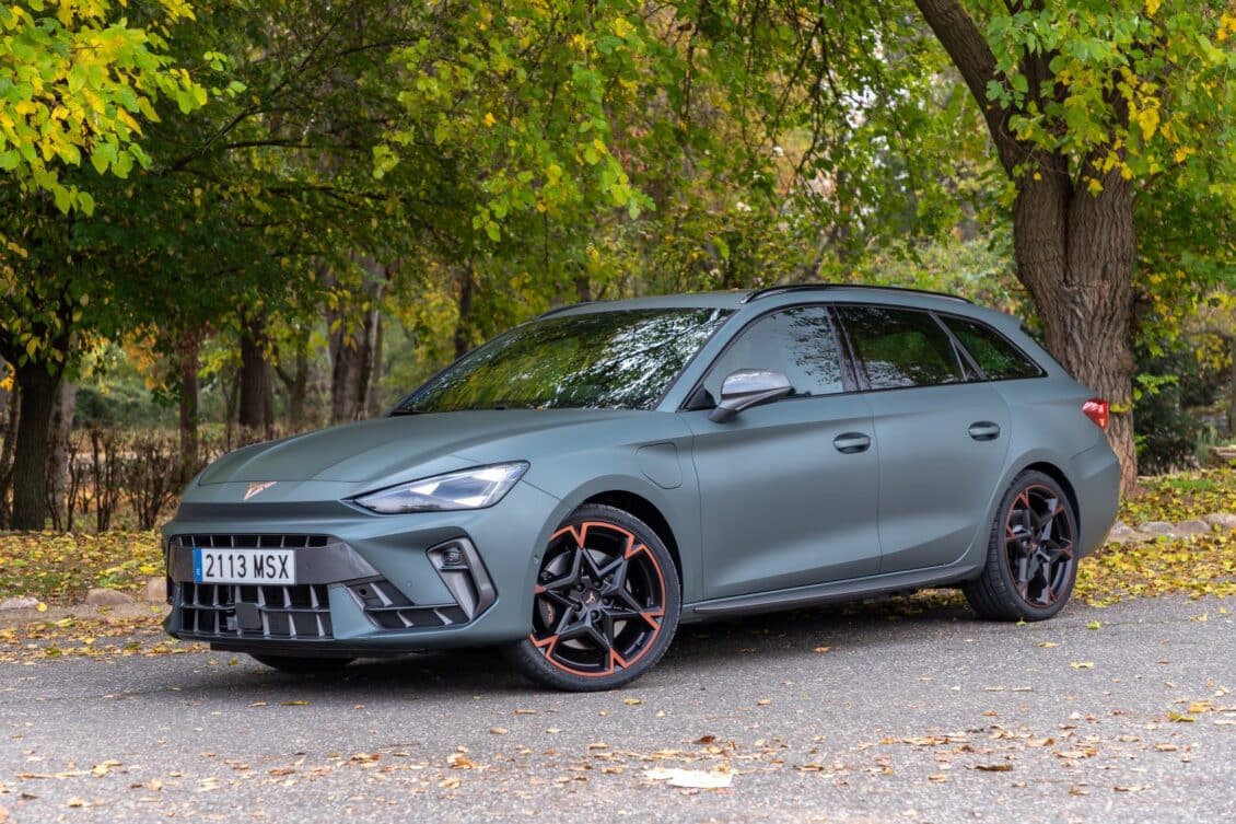 Prueba CUPRA León VZ eHybrid Sportstourer 272 CV DSG: uno de los favoritos para tu garaje ideal