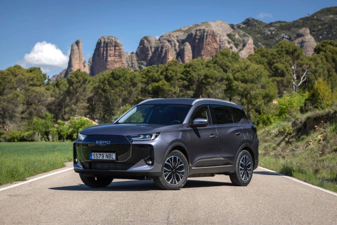 Prueba Ebro S700 Luxury: opción racional y lógica entre los C-SUV ¿Lo elijo gasolina o PHEV?