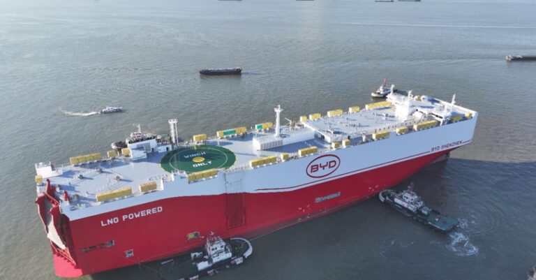 El BYD Shenzhen es el buque roro más grande del mundo