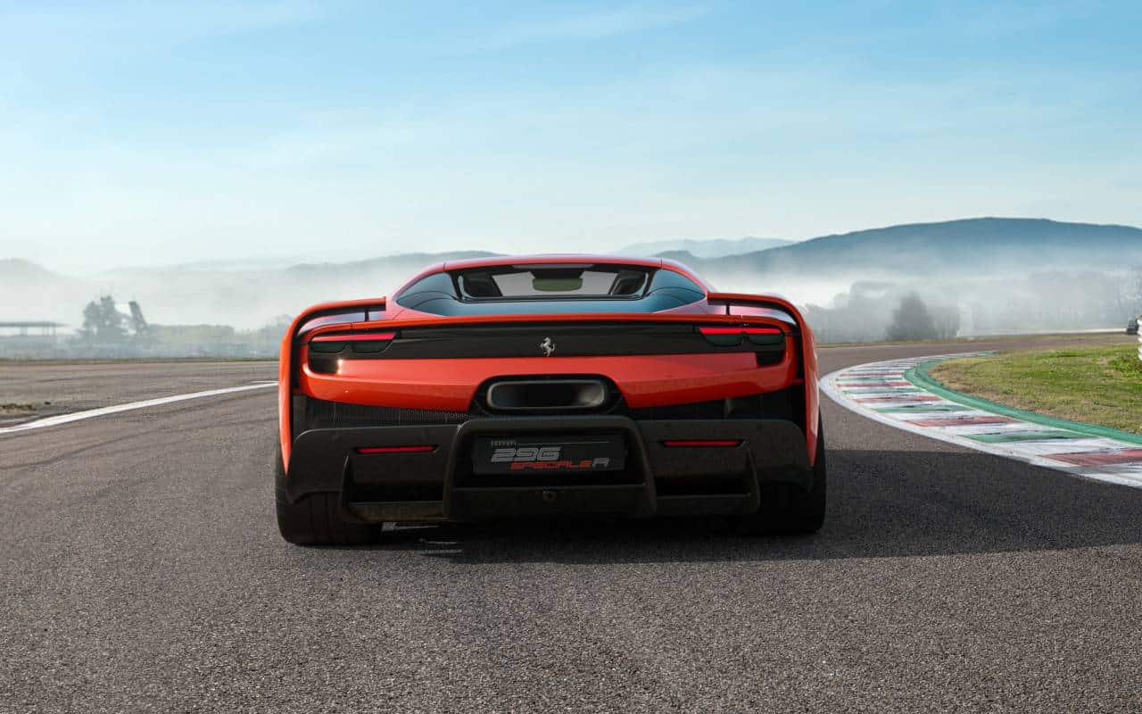 trasera Ferrari 296 Speciale