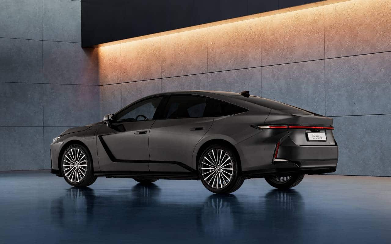 trasera Lexus ES
