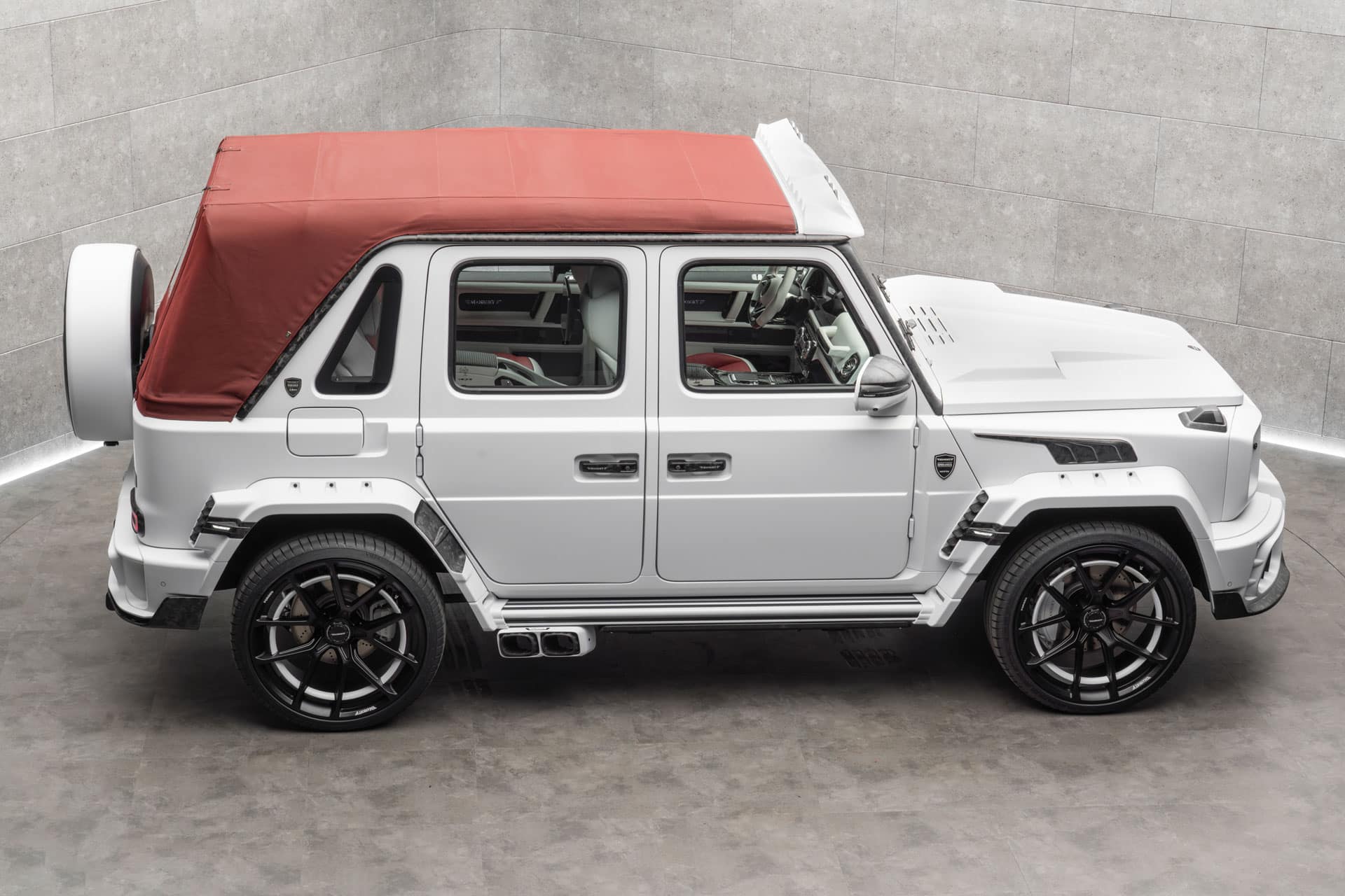 MANSORY Speranza lateral