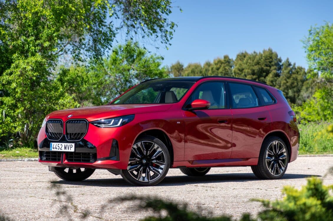 Prueba BMW X3 2025: nos subimos al exitoso 20d xDrive y al soberbio M50 xDrive