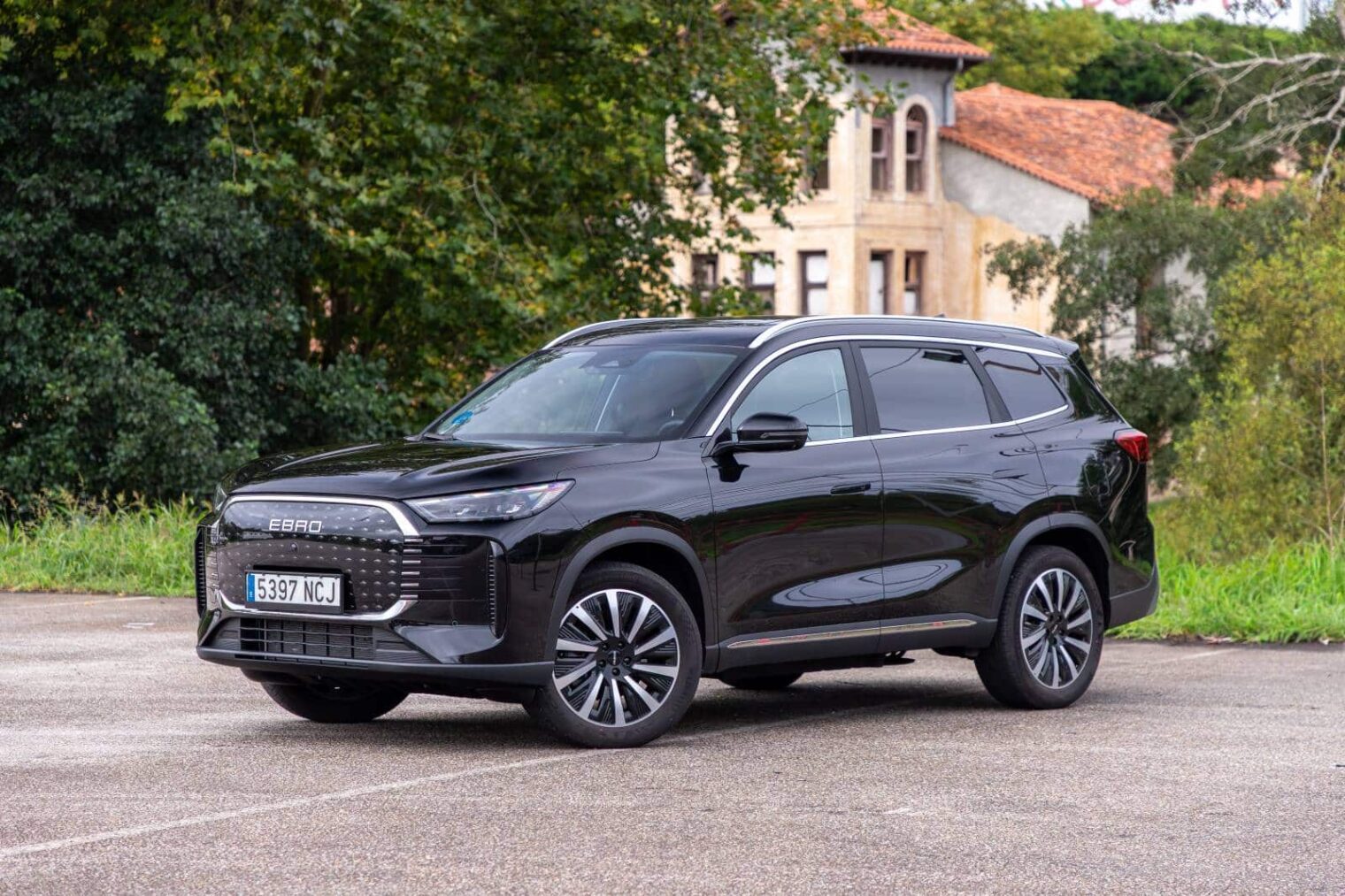 Prueba Ebro s800 Luxury: si te encaja, apuesta por el híbrido enchufable