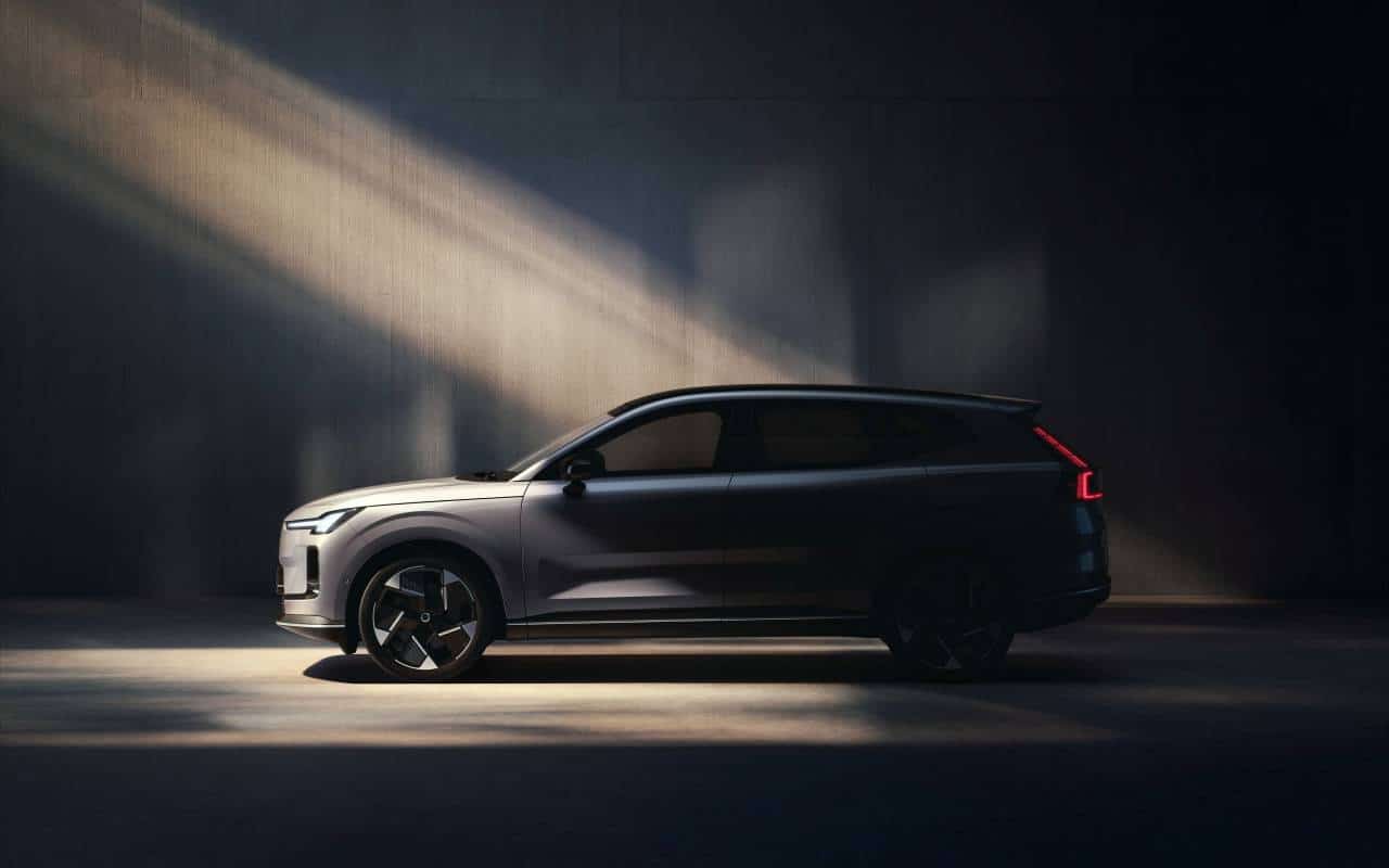 lateral Volvo XC70