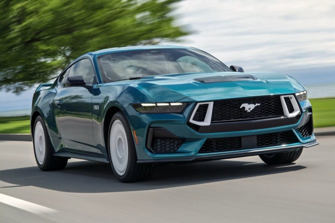 El Ford Mustang recibe el toque ochentero definitivo para el próximo año