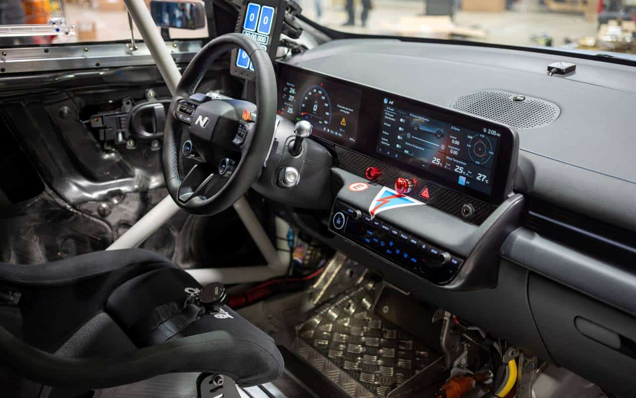 interior Hyundai IONIQ 5 N pikes peak