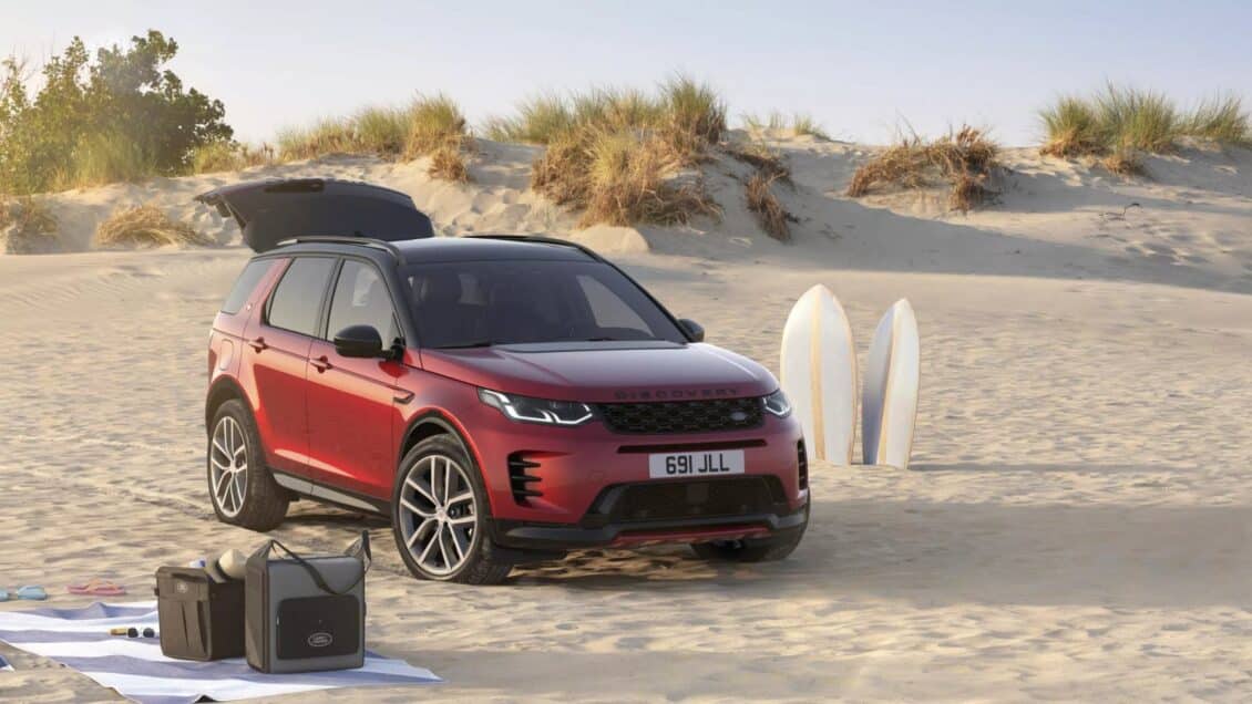 El Land Rover Discovery Sport se pone al día, pero le siguen pesando los años
