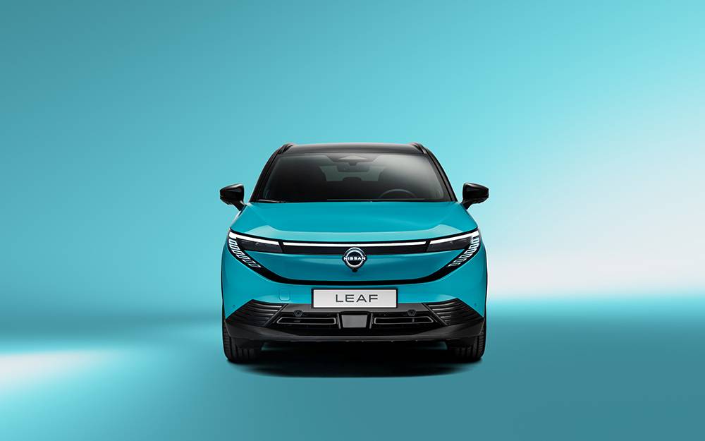 frontal nissan leaf