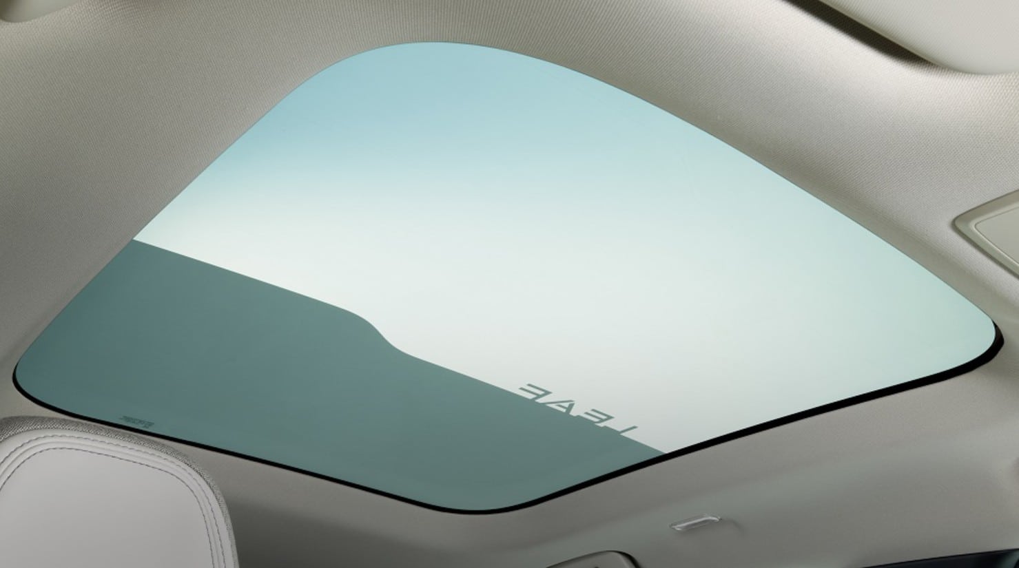 techo solar nissan leaf 2025