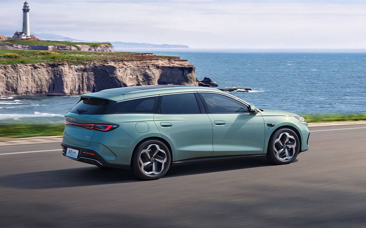 BYD lanza el Seal 06 DM-i Touring Edition