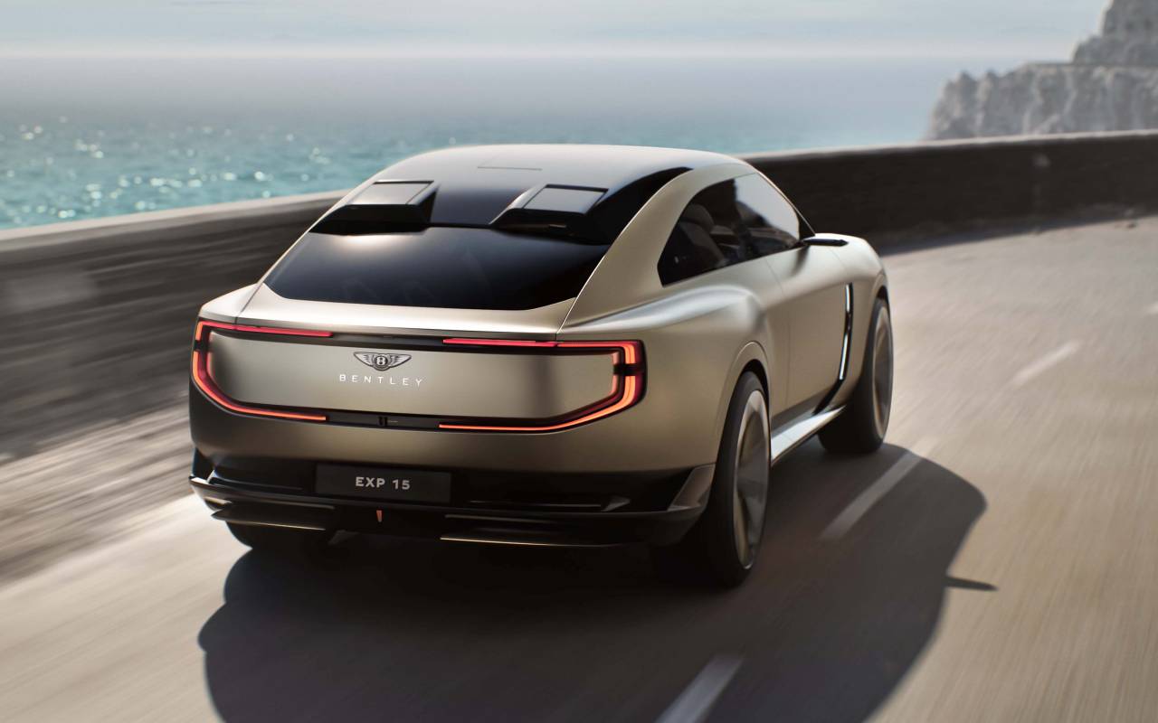 trasera Bentley EXP 15