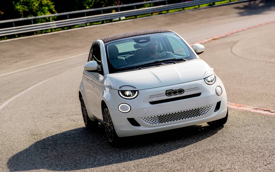 Fiat 500 híbrido: tras el fracaso de la versión EV, arranca una nueva era en Mirafiori
