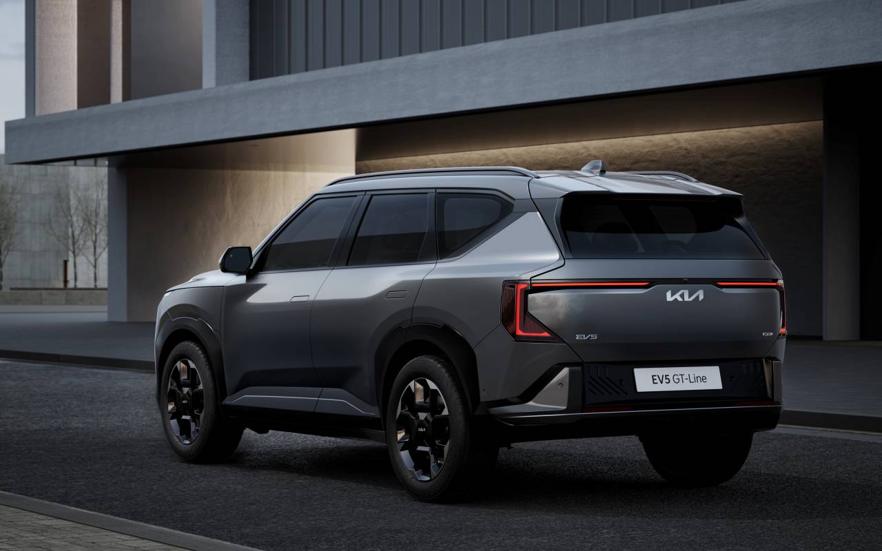 Kia EV5 gris