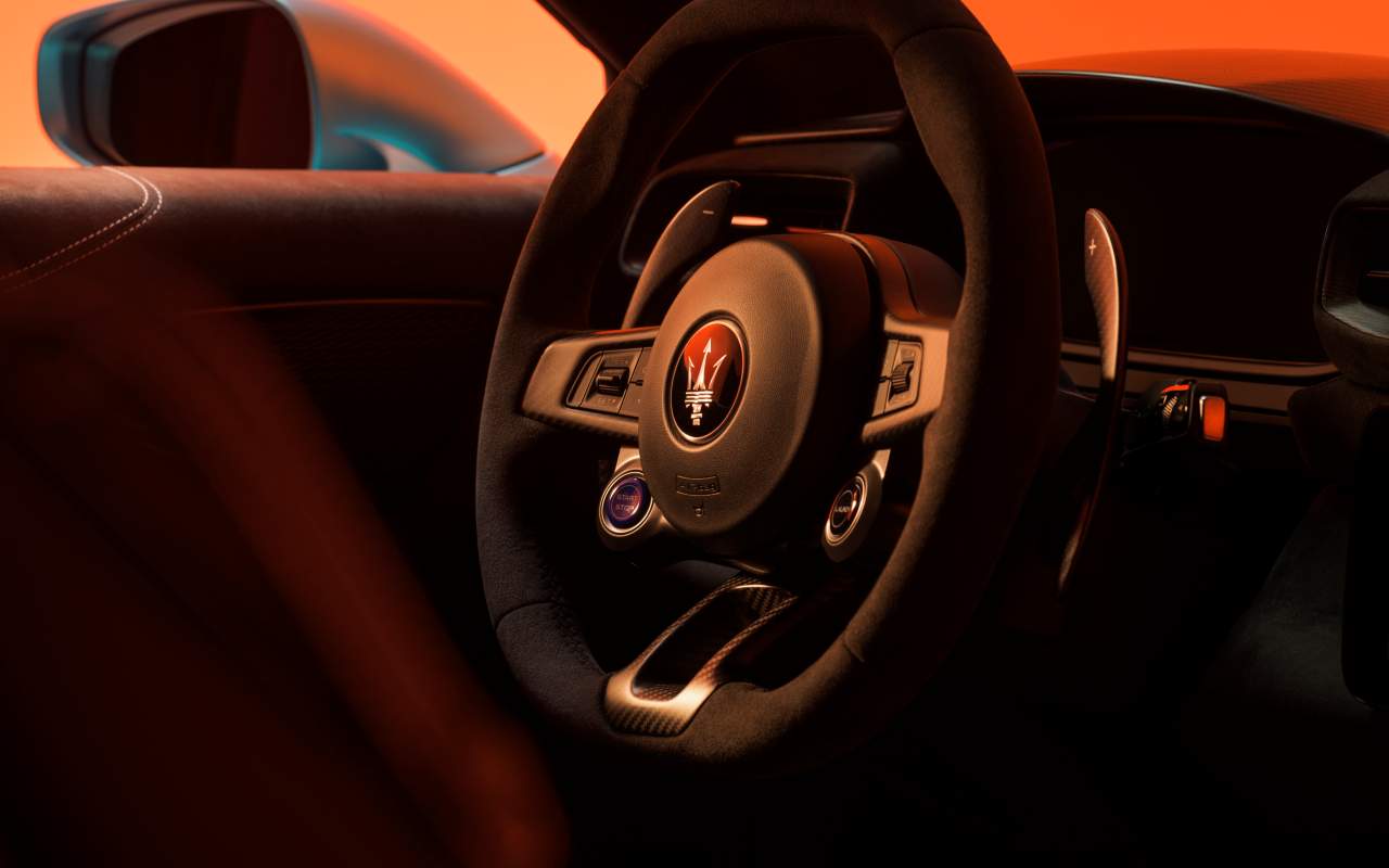 volante Maserati MCPURA