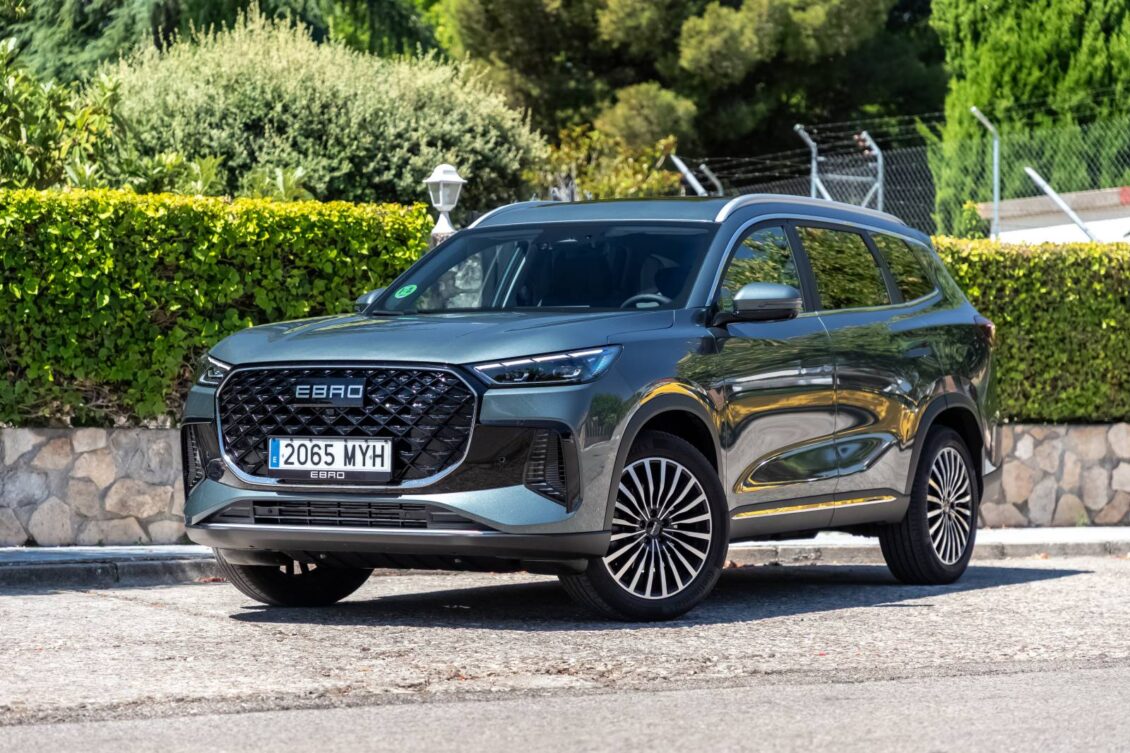 Prueba Ebro s800 Luxury: si te encaja, apuesta por el híbrido enchufable