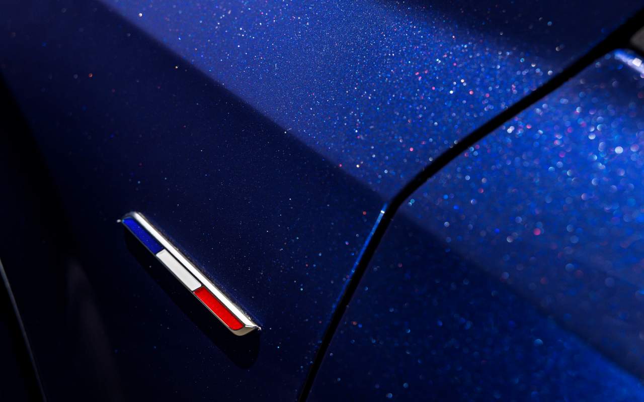 pintura especial Renault Rafale Presidencial