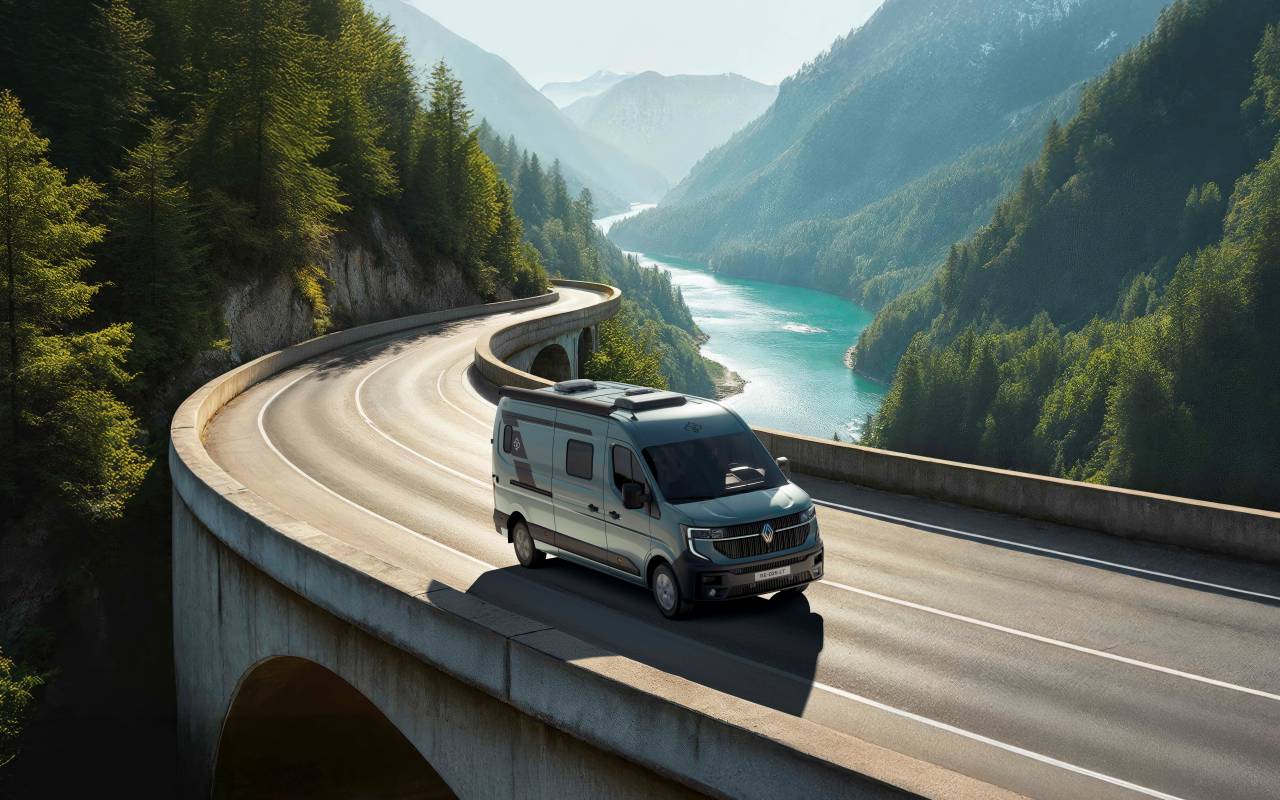 renault master camper