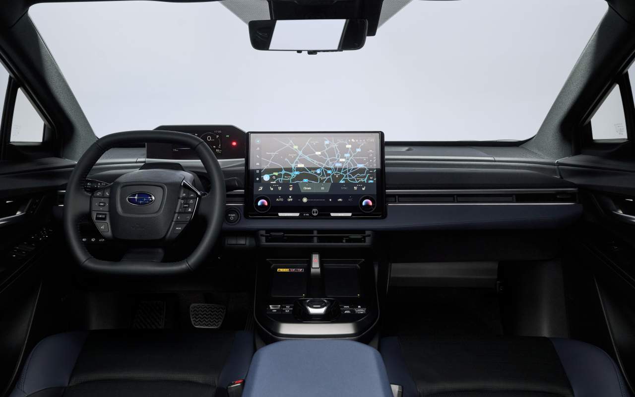 interior subaru solterra