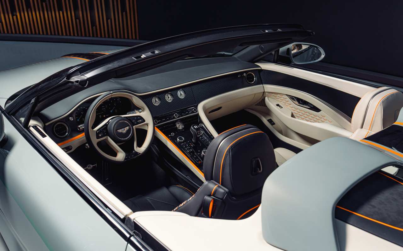 interior Batur Convertible