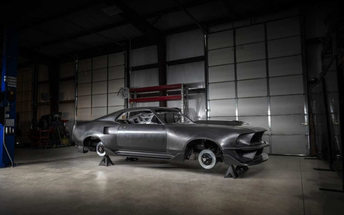¿Qué te parece este Mustang de 1969 con carrocería widebody en fibra de carbono?