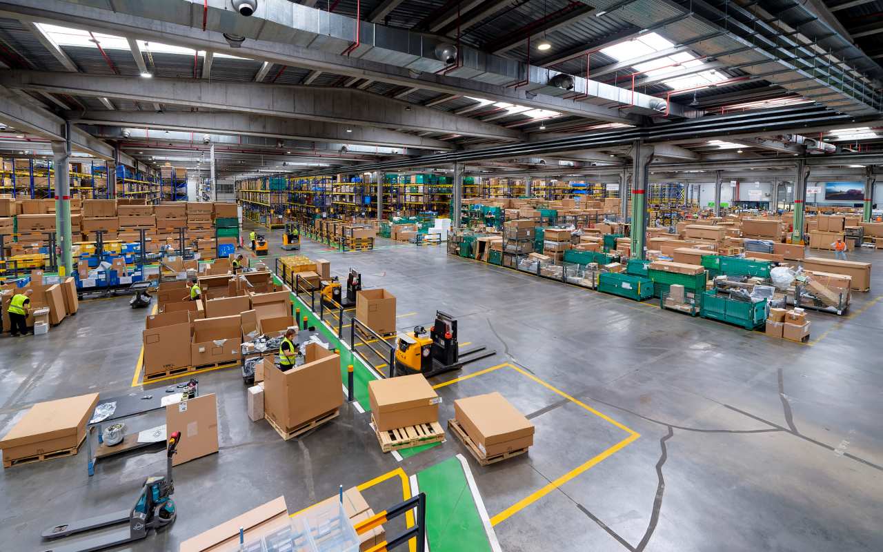 renajult piezas y recambios almacen