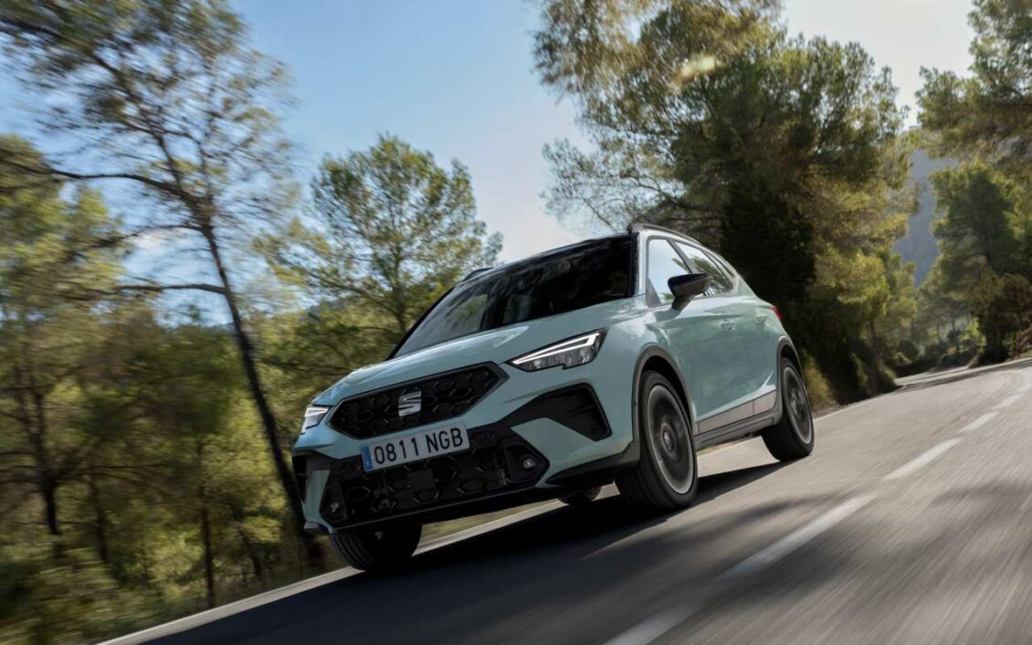 SEAT presenta el nuevo Arona 2025: más diseño, más carácter SEAT presenta el nuevo Arona 2025: más diseño, más carácter