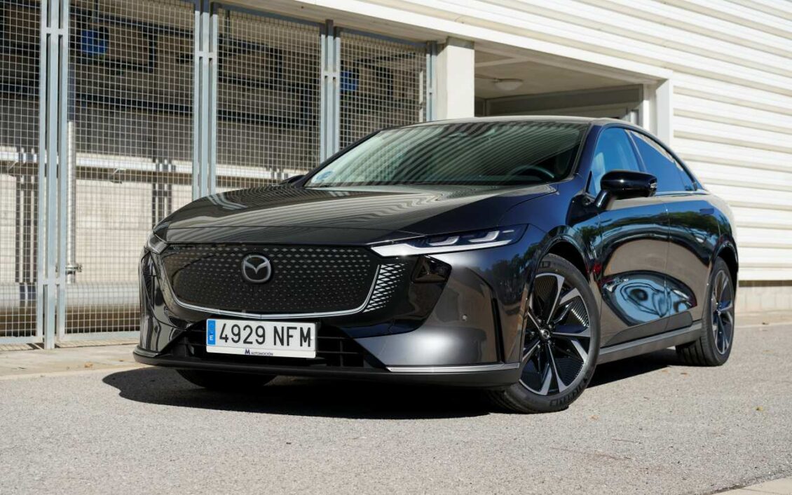 Prueba de consumos Mazda6e: la berlina eléctrica que recupera el alma en la era digital