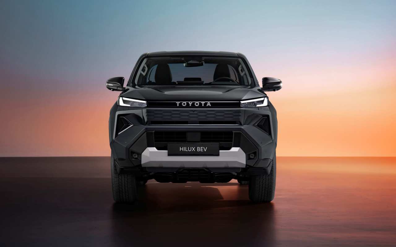 Toyota Hilux frontal