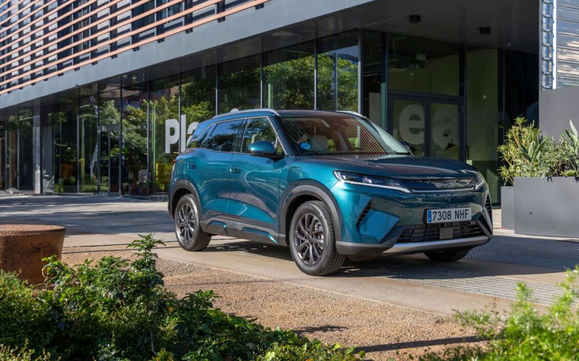 Prueba BYD ATTO 2 DM-i: así es el SUV híbrido enchufable que quiere marcar un antes y un después en la movilidad urbana