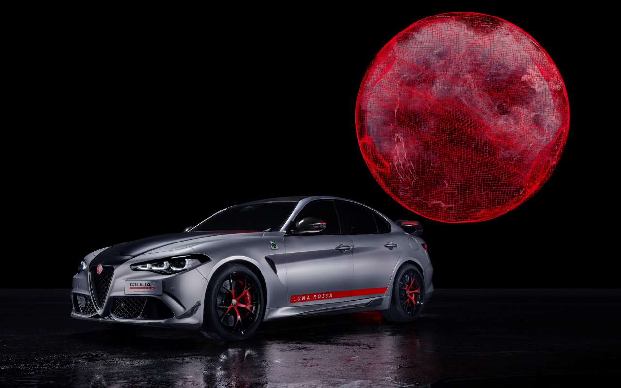 Alfa Romeo Giulia Quadrifoglio Luna Rossa
