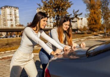 coche sin batería arrancar